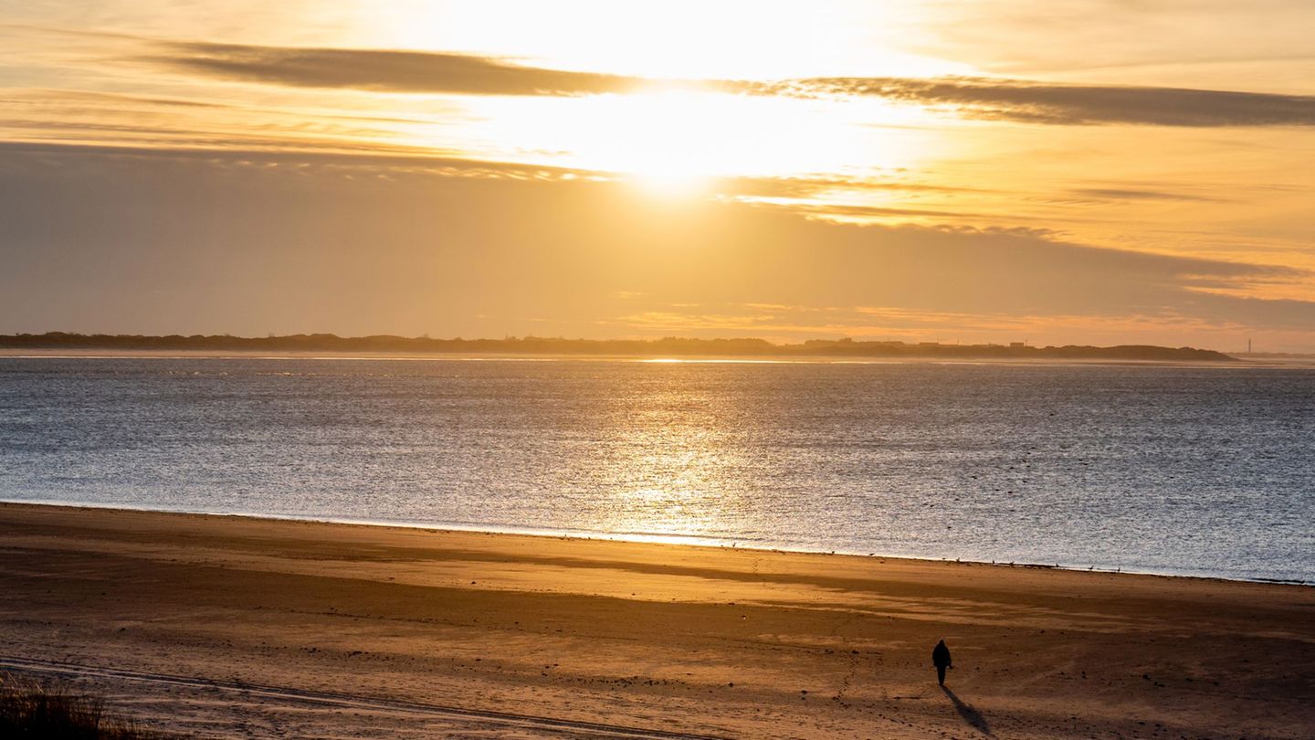 Das Wetter ist vielerorts frühlingshaft - auf den ostfriesischen Inseln wird es allerdings nicht so warm wie auf dem niedersächs