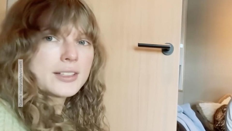 Taylor Swift bei der Aufnahme ihres Songs "Opalite".