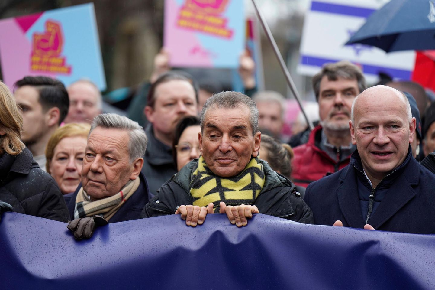 Friedman mit Roland Kaiser und Kai Wegener auf Demonstration