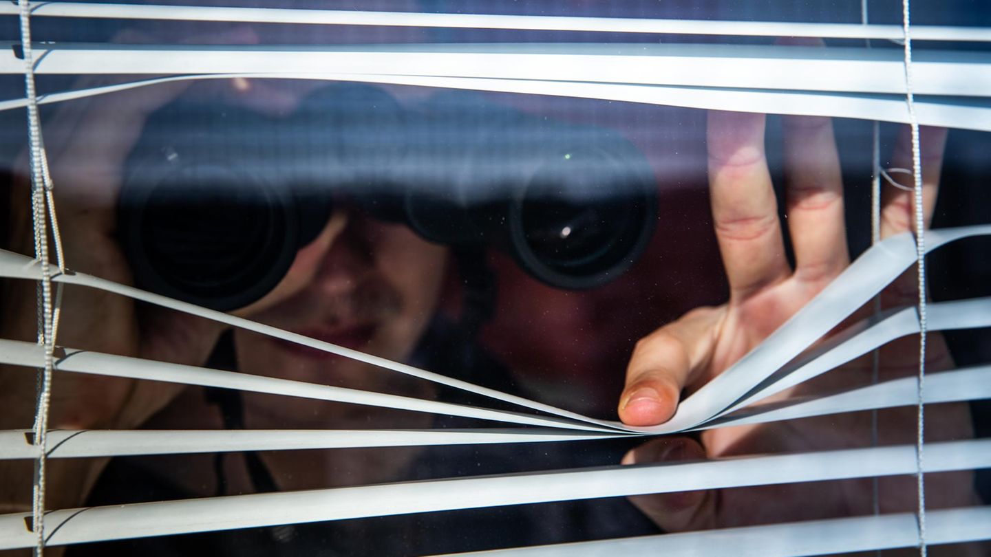 Interview: Ladendetektiv packt aus: Wie Profi-Banden Regale leer räumen