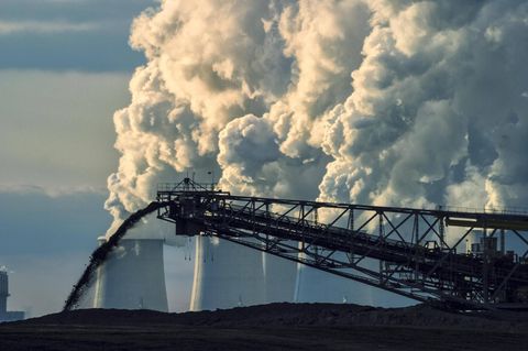 Die staatlichen Investitionen führen zu leichtem Wirtschaftswachstum – aber auch zu einem Defizit