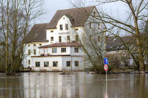 Nach den Hochwasserwarnungen zum Wochenanfang entspannt sich die Lage nun. (Archivbild) Foto: Pia Bayer/dpa