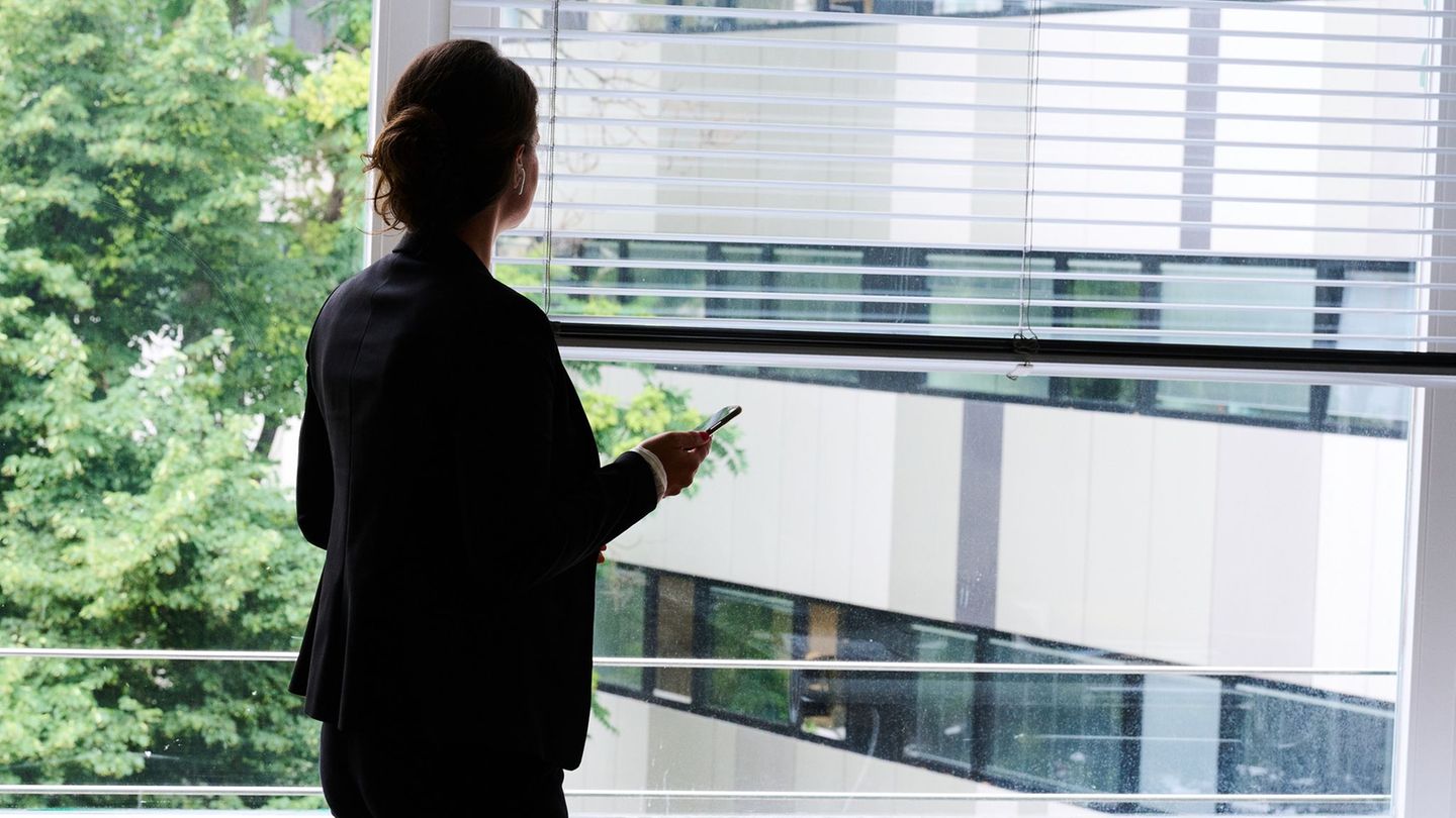 In Thüringen arbeiteten im vergangenen Jahr rund 13.400 Frauen in leitenden Positionen und damit in etwa genauso viele wie zehn