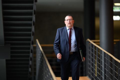 Die CDU-Fraktion im Sächsischen Landtag ist für möglichst weitreichende Befugnisse der Polizei beim Kampf gegen Kriminalität. (A