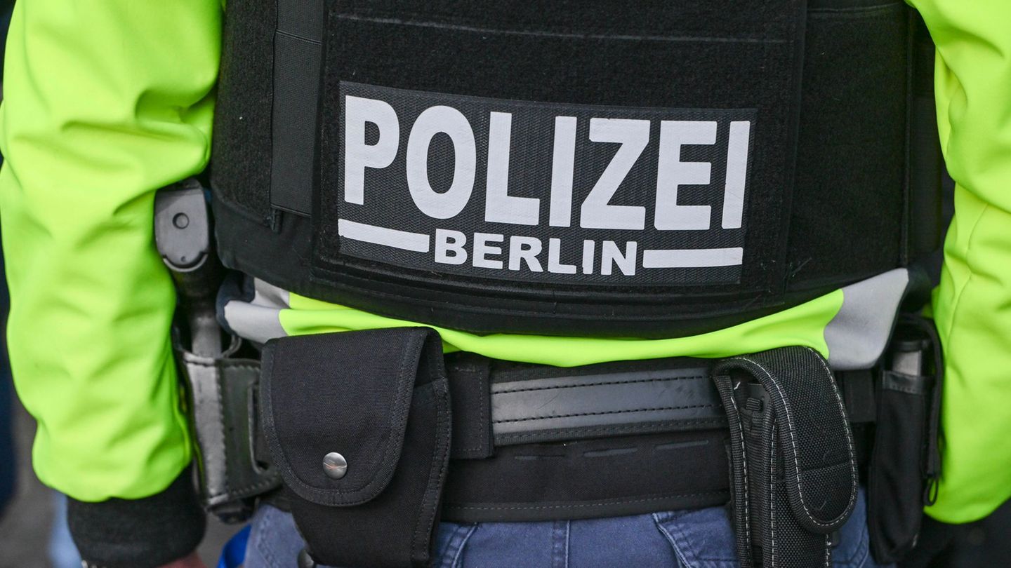 Gewalt: Frau mit Messerstichen in Klinik - Ex-Freund in Gewahrsam