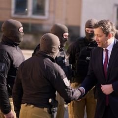 Bundesfinanzminister Lars Klingbeil bei der Vorstellung des Gemeinsamen Aktionsplan gegen Organisierte Kriminalität