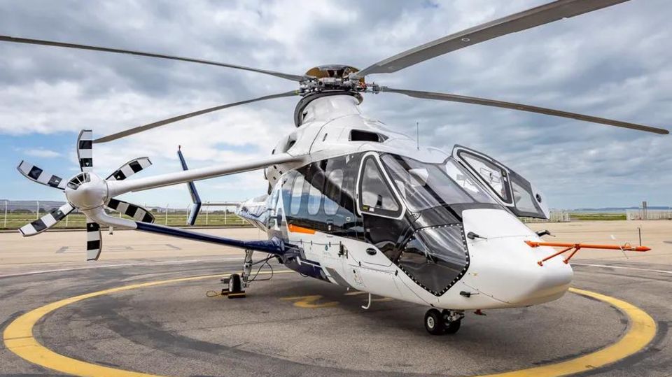 Der Airbus Racer, ein Hubschrauber mit Rotor und Propellern