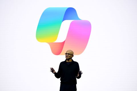 Microsoft-Konzernchef Satya Nadella umwirbt europäische Kunden mit Sicherheitsgarantien. Foto: Sven Hoppe/dpa