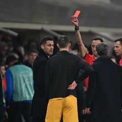 Sah die Rote Karte: Nico Schlotterbeck. Foto: Federico Gambarini/dpa