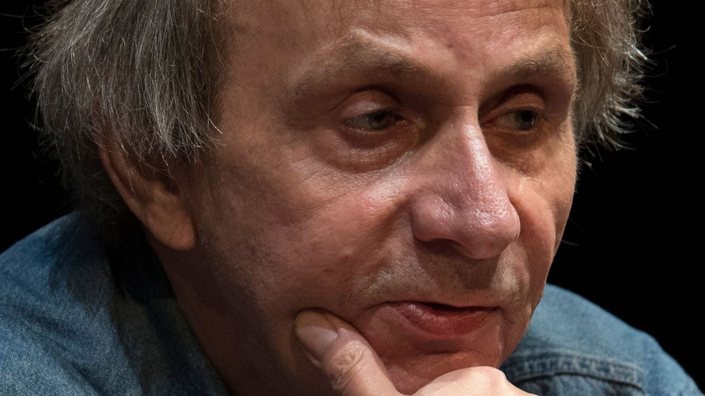 Literatur: Scham, Stille – und nun Gesang: Michel Houellebecq zum 70.
