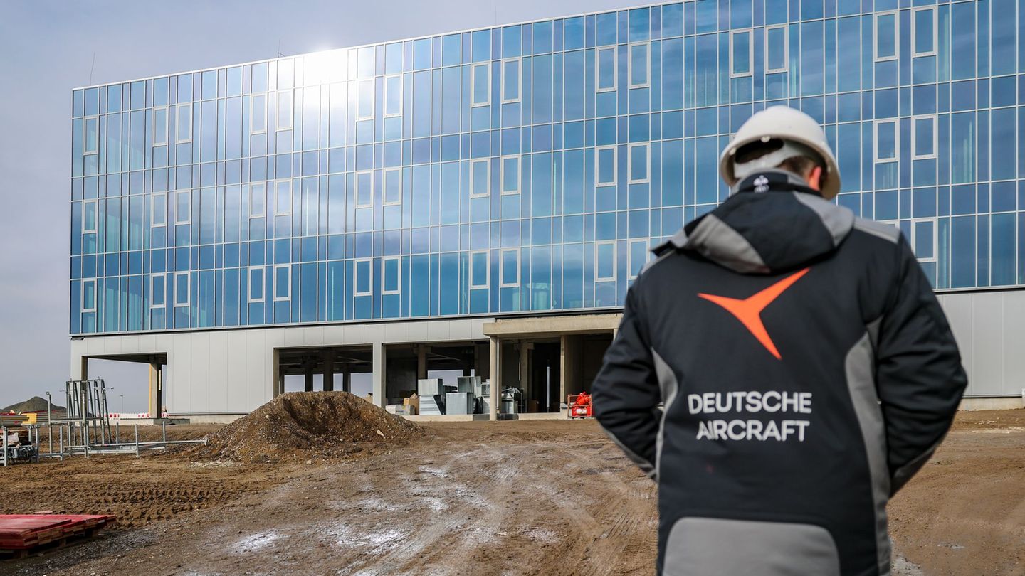 Luftfahrt: Neues Flugzeugwerk setzt auf Comeback der Kurzstrecke