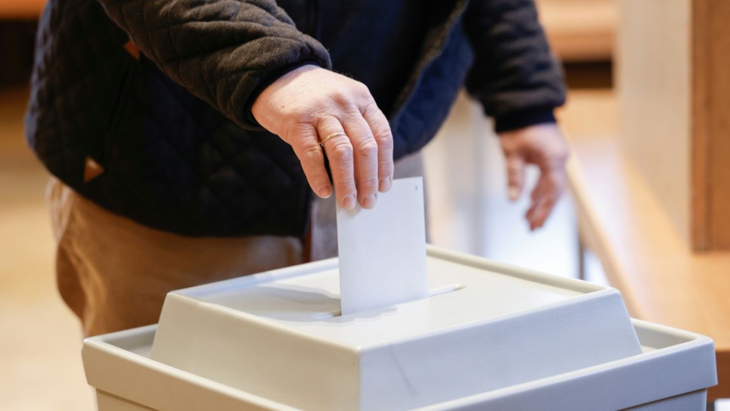 Umfrage: CDU und SPD vor Landtagswahl in Rheinland-Pfalz etwa gleichauf