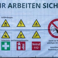Nach Ansicht der Linksfraktion kann Hamburg die gesetzlichen Vorgaben zur Kontrolle des Arbeitsschutzes nicht erfüllen. (Archivb
