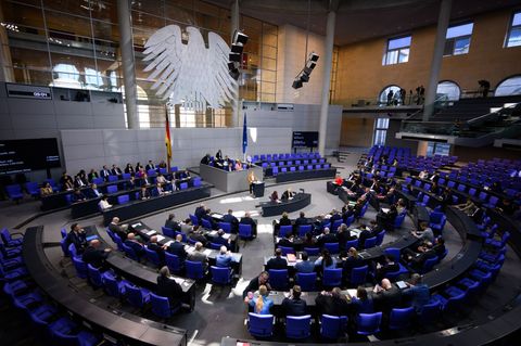 Der Bundestag beschloss das Gesetz. Foto: Bernd von Jutrczenka/dpa