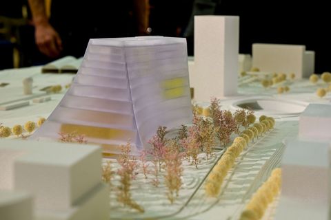 Der Bau des Zentrums wird deutlich teurer. (Archivbild) Foto: Heiko Rebsch/dpa