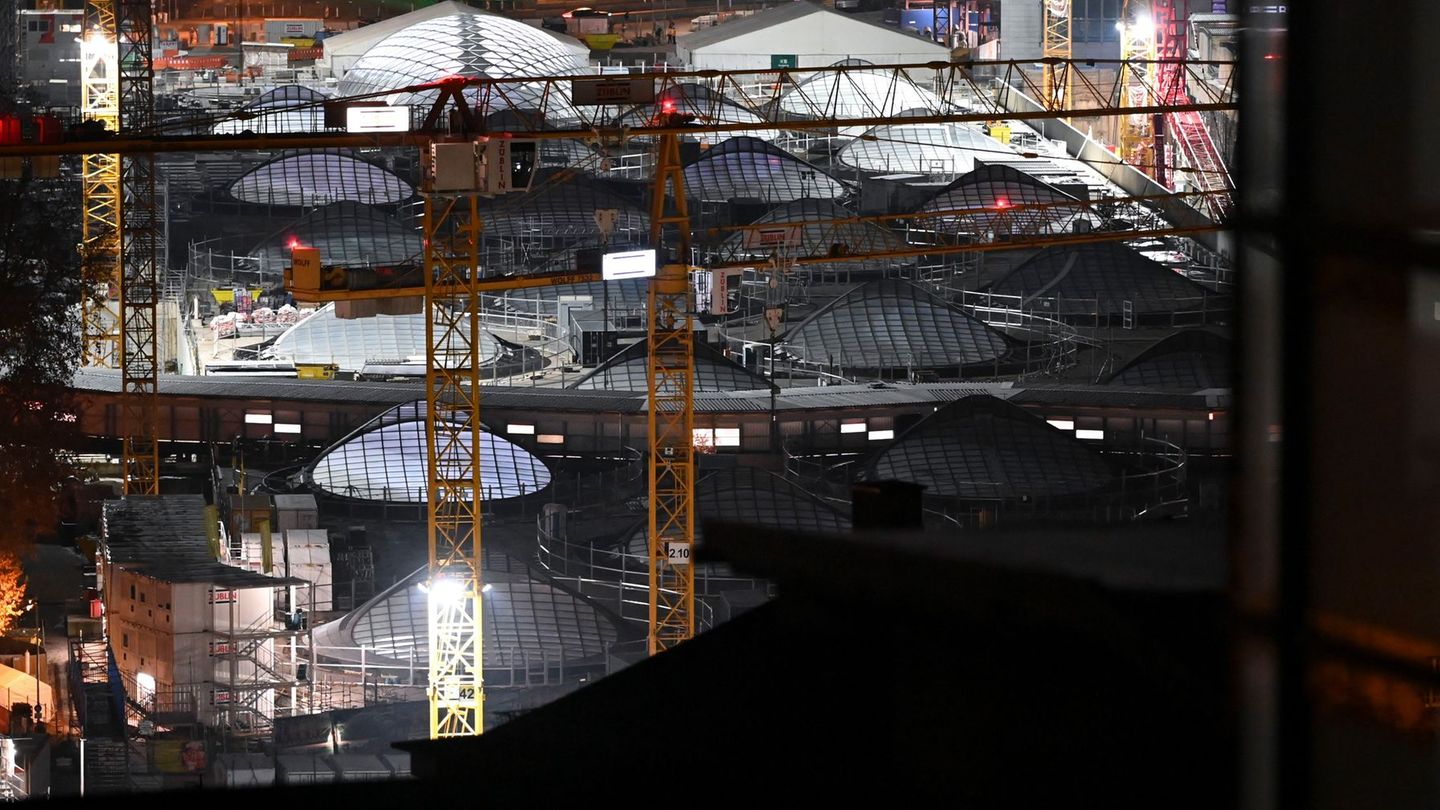 Wann gehen im neuen Stuttgarter Tiefbahnhof auch offiziell die Lichter an? Das ist nach dpa-Informationen weiter unklar. Foto: K