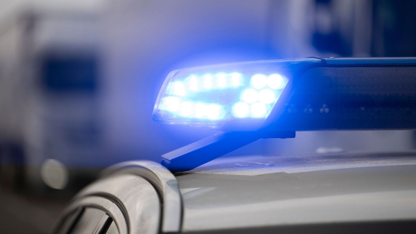 Ludwigsburg: Polizei beschlagnahmt Führerscheine nach Autorennen