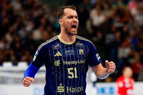 Casper Mortensen und der HSV Hamburg spielten beim TBV Lemgo Lippe. (Archivbild) Foto: Frank Molter/dpa