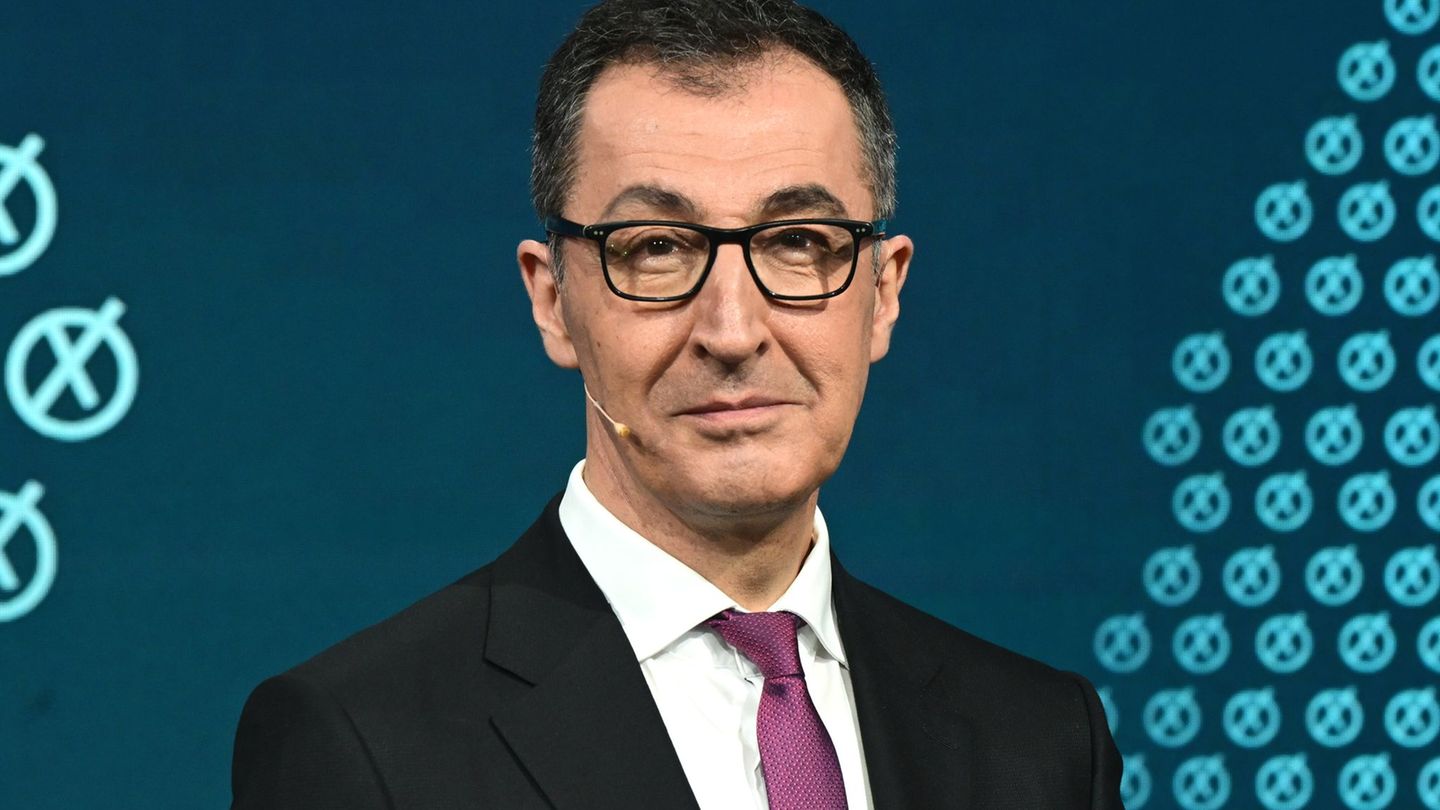 Wahl-Debatte: Özdemir attackiert AfD-Konkurrenten scharf in TV-Debatte