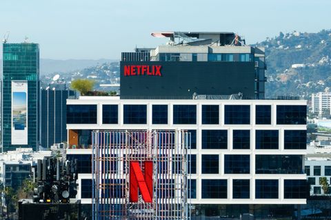 Netflix hat sich entschieden hat, das Angebot für Warner Bros. nicht zu erhöhen. (Archivbild) Foto: Jae C. Hong/AP/dpa