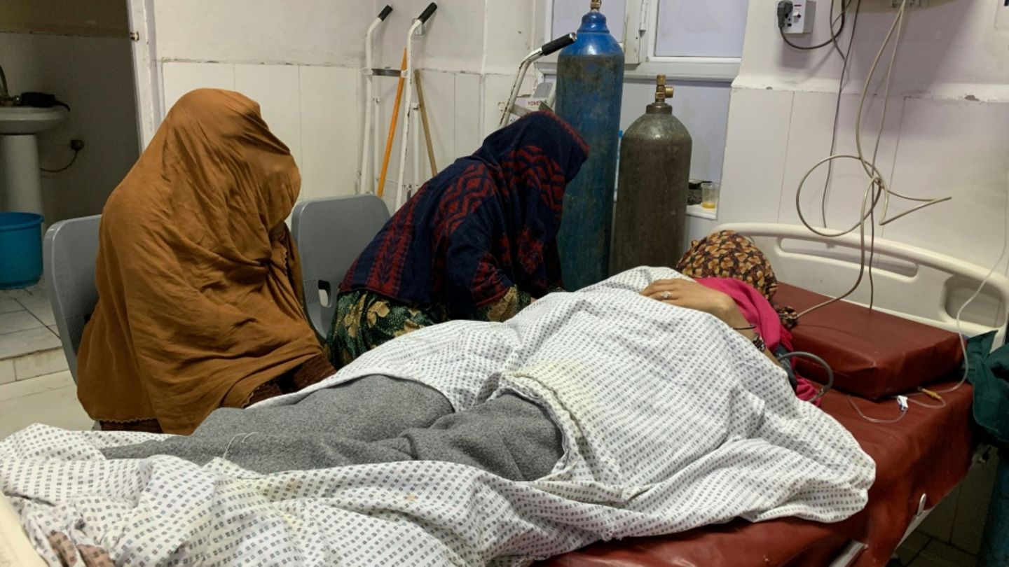 Pakistan verkündet "offenen Krieg" gegen Taliban-Regierung in Afghanistan