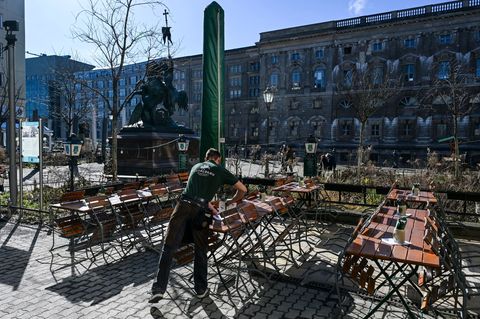Mit dem Wochenende sinken die Temperaturen wieder etwas. Am Samstag erwartet der DWD bis zu 16 Grad und am Sonntag bis zu 13 Gra