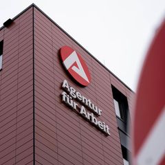 Jobcenter sollen künftig mehr Sanktionsmöglichkeiten gegen Bürgergeld-Empfänger bekommen, die nicht zu Terminen erscheinen