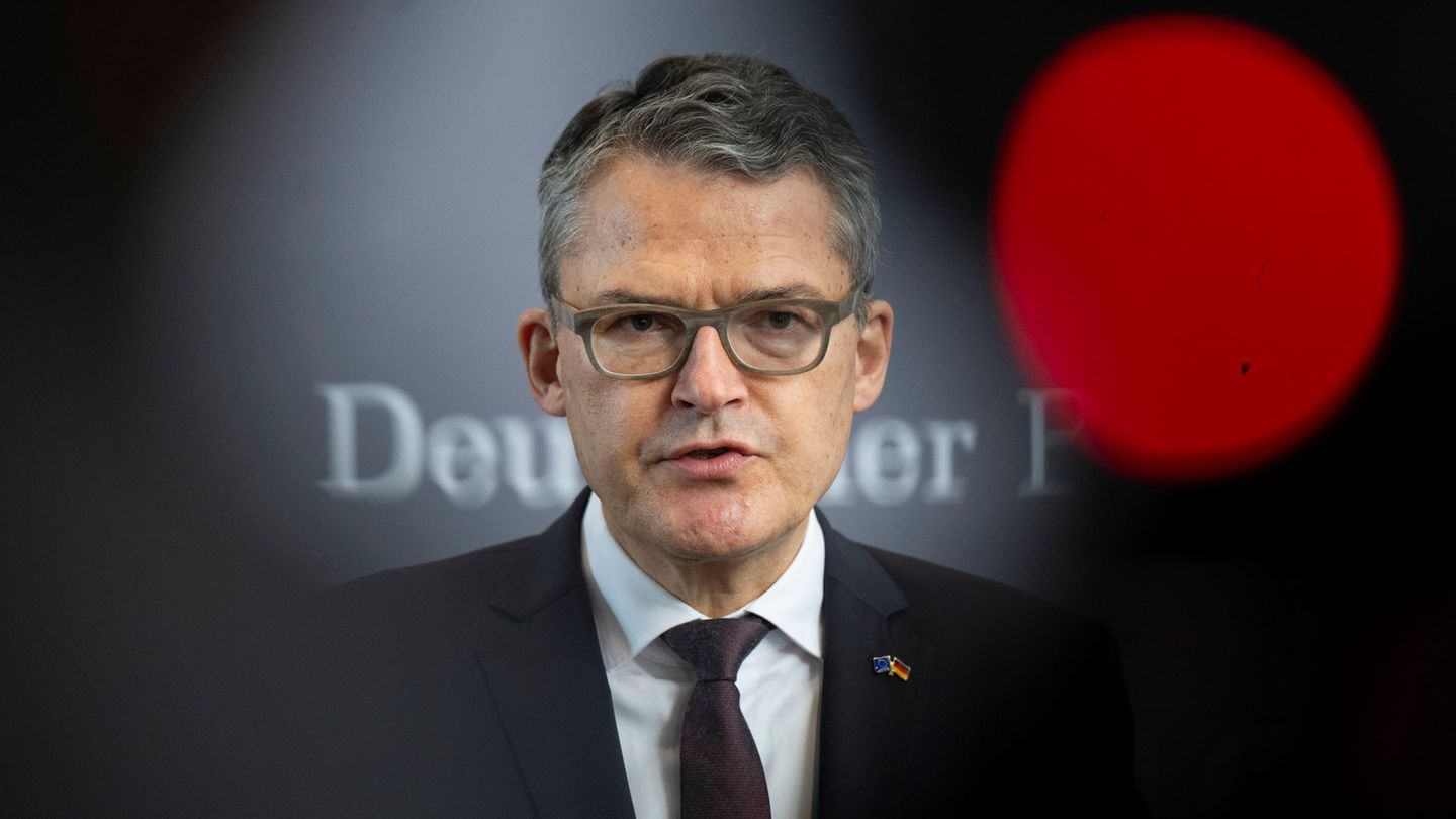 Bei der ersten Verhandlung Anfang Januar waren weder der Kläger noch Kiesewetter erschienen. (Archivbild) Foto: Monika Skolimows