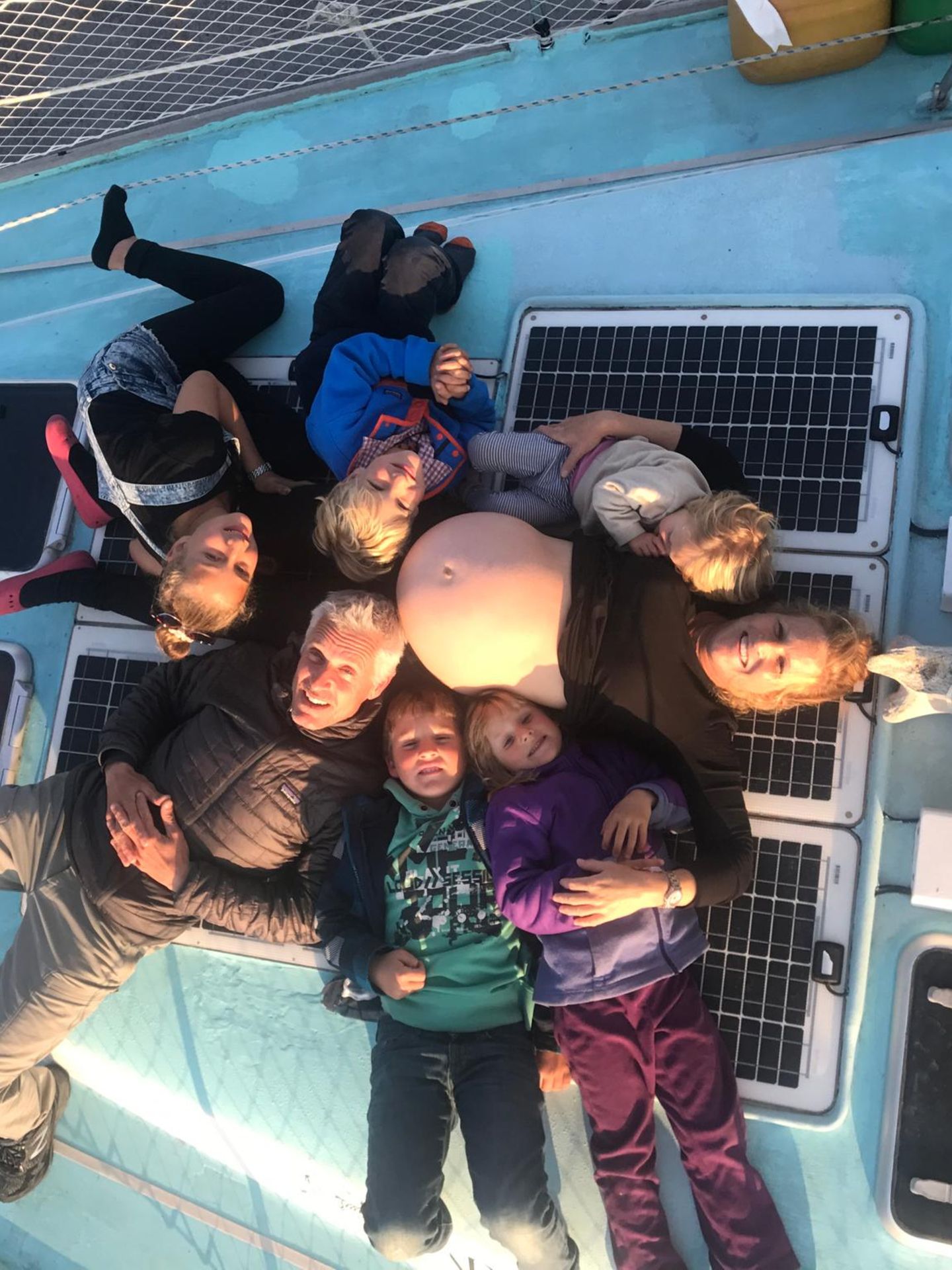 Familie Schwörer liebt auf dem Deck