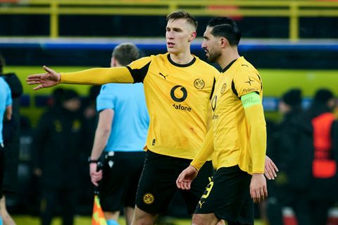 Nach vier verpassten Pflichtspielen wohl zurück in der Startelf: Dortmunds Innenverteidiger Nico Schlotterbeck (l).(Archivbild)