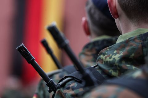 2025 nahmen deutlich mehr minderjährige Rekruten ihren Dienst bei der Bundeswehr auf als im Jahr zuvor. (Symbolbild) Foto: Hanne