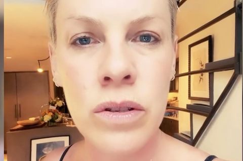 Sängerin Pink in einem Video