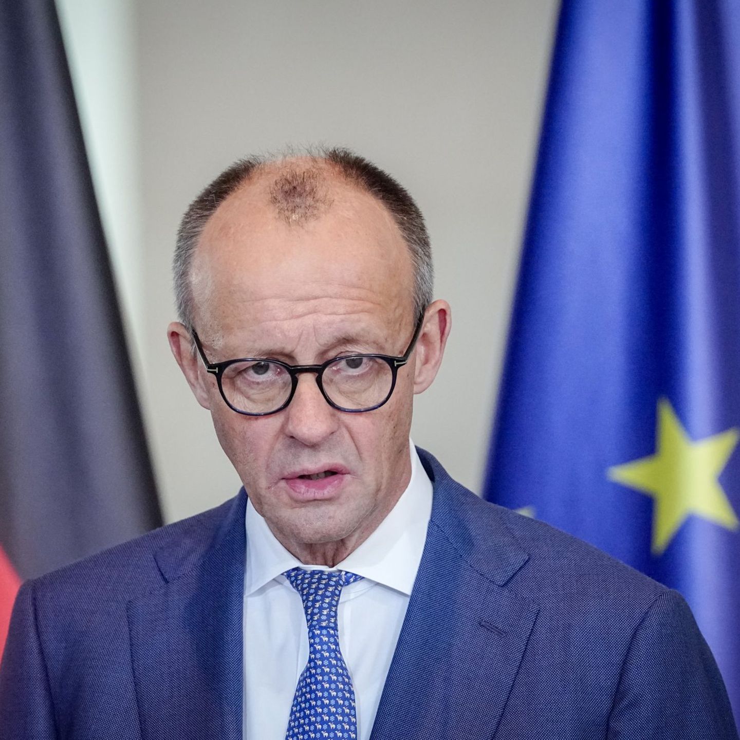 Kanzler Friedrich Merz führt Gespräche zur Lage in Nahost. (Archivbild) Foto: Kay Nietfeld/dpa