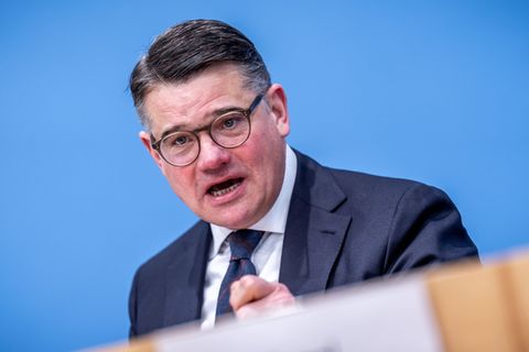 Der Iran bedroht nach Ansicht des hessischen Ministerpräsidenten Rhein den Frieden in der gesamten Region. (Archivbild) Foto: Mi