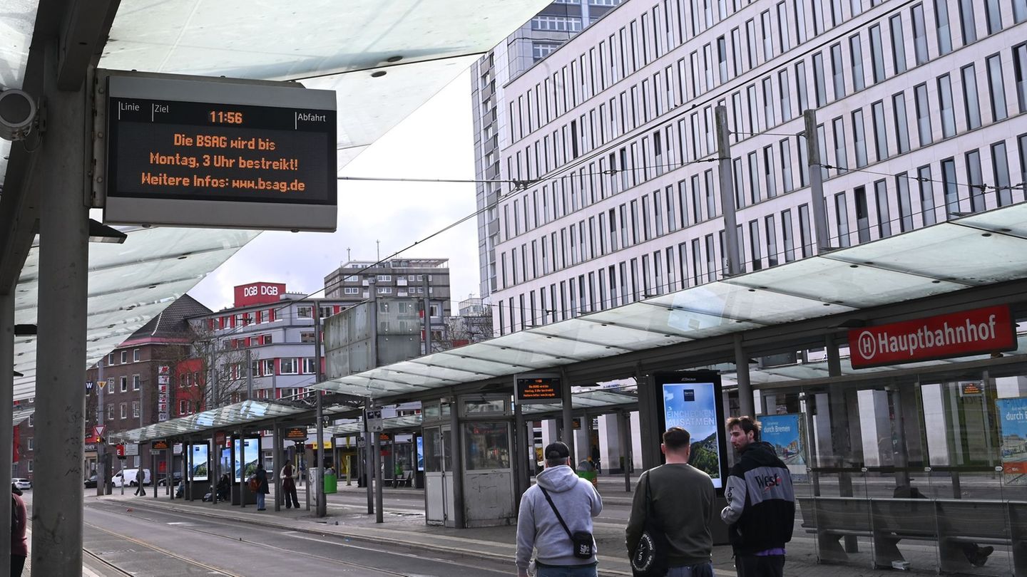Öffentlicher Nahverkehr: Anhänger von Werder müssen umplanen - aber kaum Staus