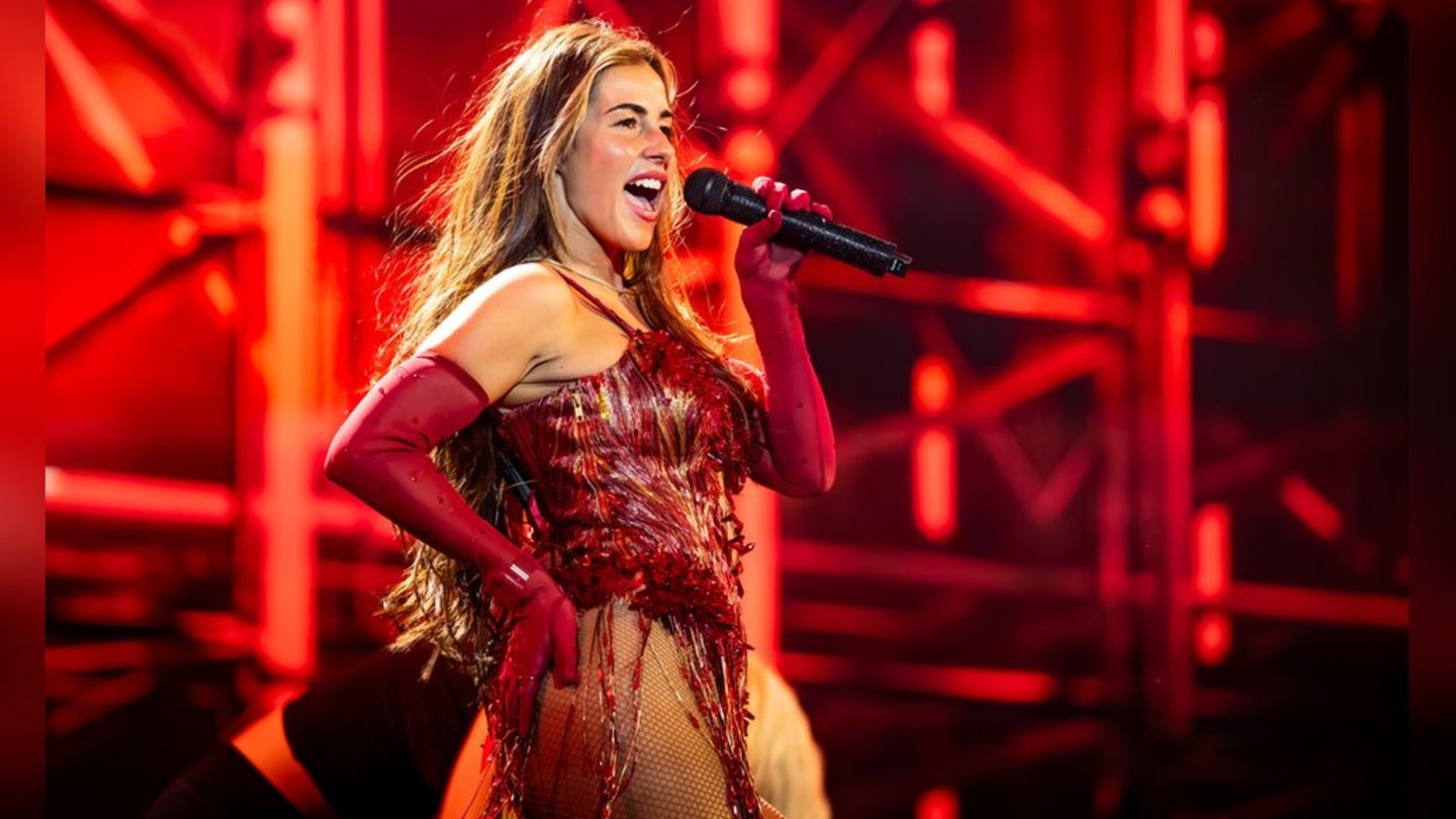 ESC-Vorentscheid: Sarah Engels probt im feuerroten Outfit