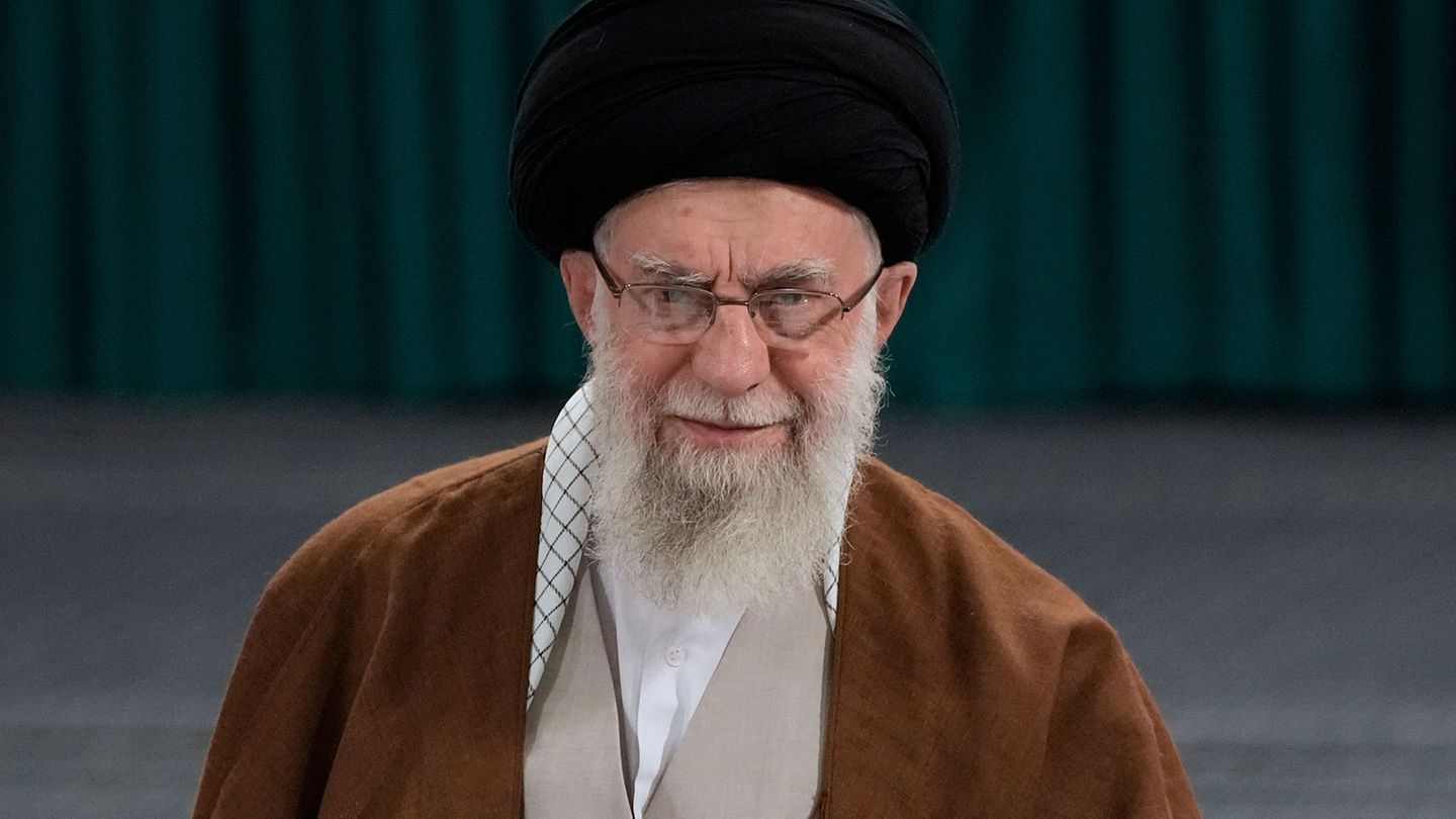 Irans oberster Führer ist tot. Foto: Vahid Salemi/AP