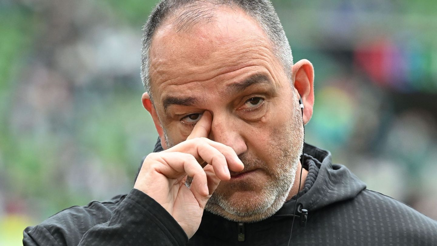 Fußball-Bundesliga: Heidenheims Trainer Schmidt findet sich mit Abstieg ab