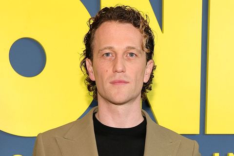 Am Set von "Ponies" merkte Artjom Gilz, dass er "ein bisschen" an seinem Humor arbeiten musste.