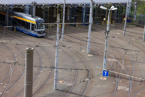Der Warnstreik bei der LVB soll bis Montagfrüh dauern. (Archivbild) Foto: Jan Woitas/dpa