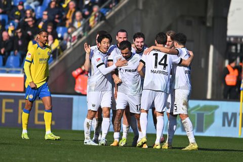 Münster jubelt in Braunschweig. Foto: Swen Pförtner/dpa