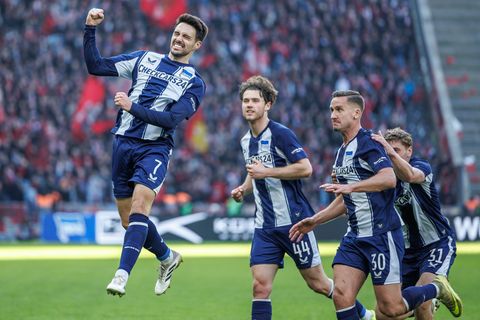 Josip Brekalo schießt Hertha zum Sieg gegen Nürnberg. Foto: Andreas Gora/dpa
