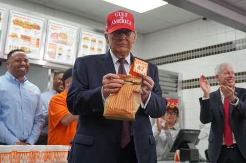 Ein Burgerstopp in Texas: Wahlkampf ganz nach Trumps Geschmack