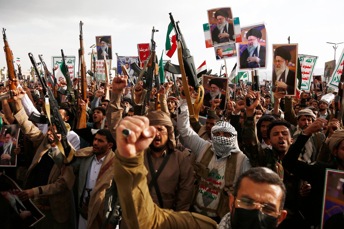 Auch in Sana'a, Jemen, herrschen Trauer wegen des Todes von Ali Khamenei und Wut auf die USA und Israel.