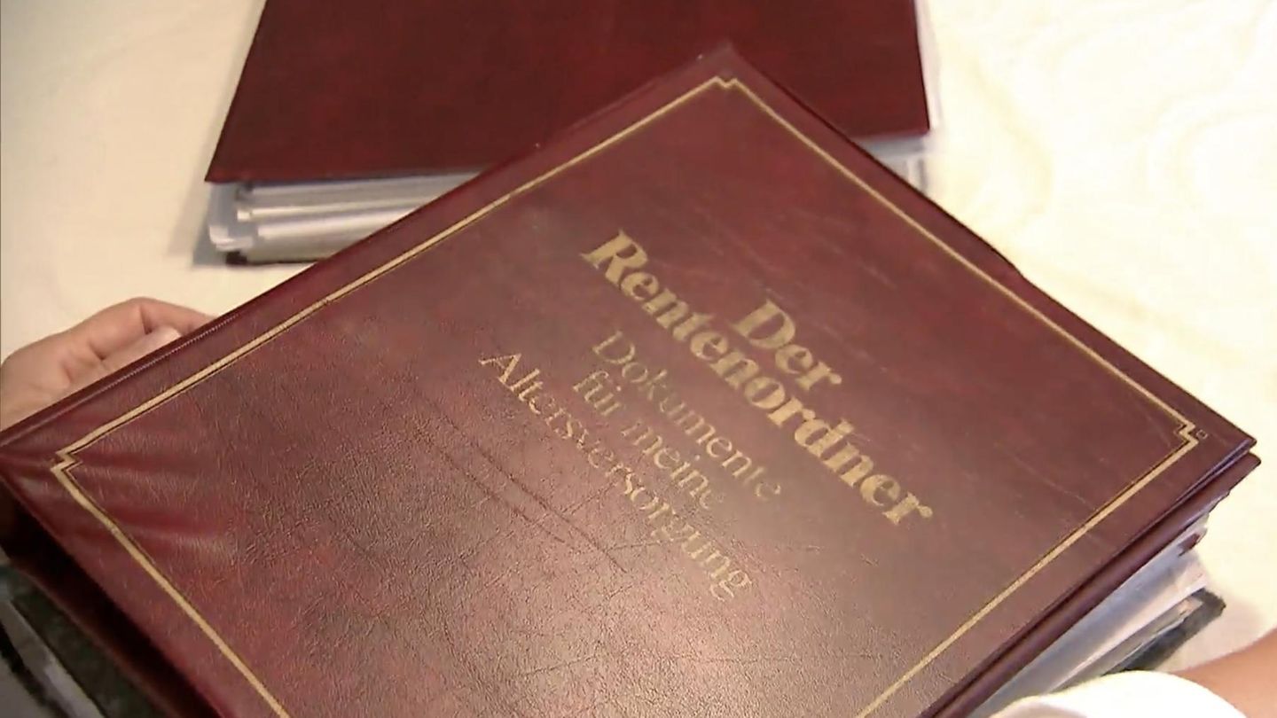 Neue Schockanruf-Welle: Perfide Abzocke: Betrüger drohen Senioren mit „Rentensperre“