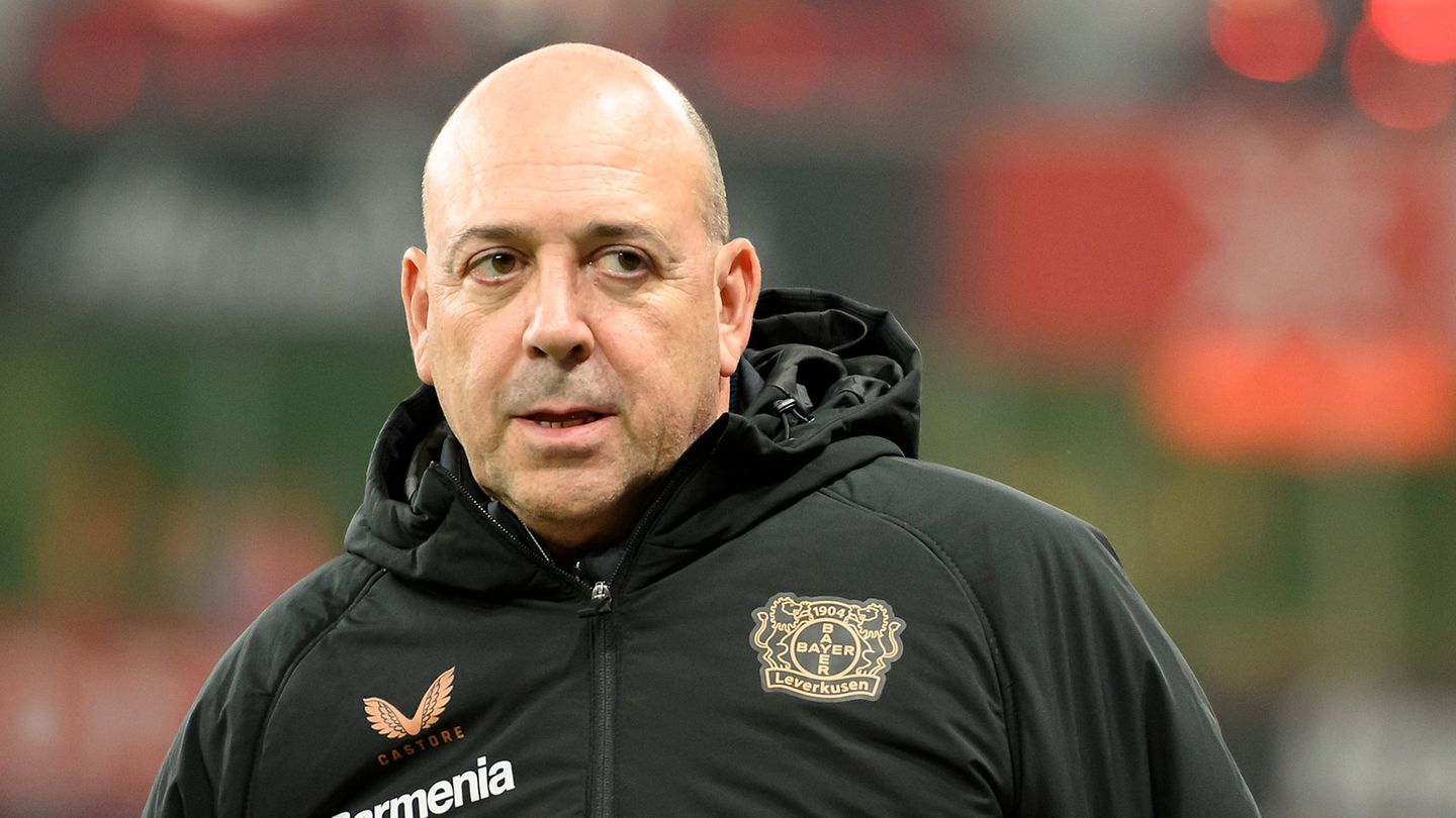 Bayer-Boss Fernando Carro ist ins Visier des DFB geraten. (Archivbild) Foto: Anke Waelischmiller/dpa