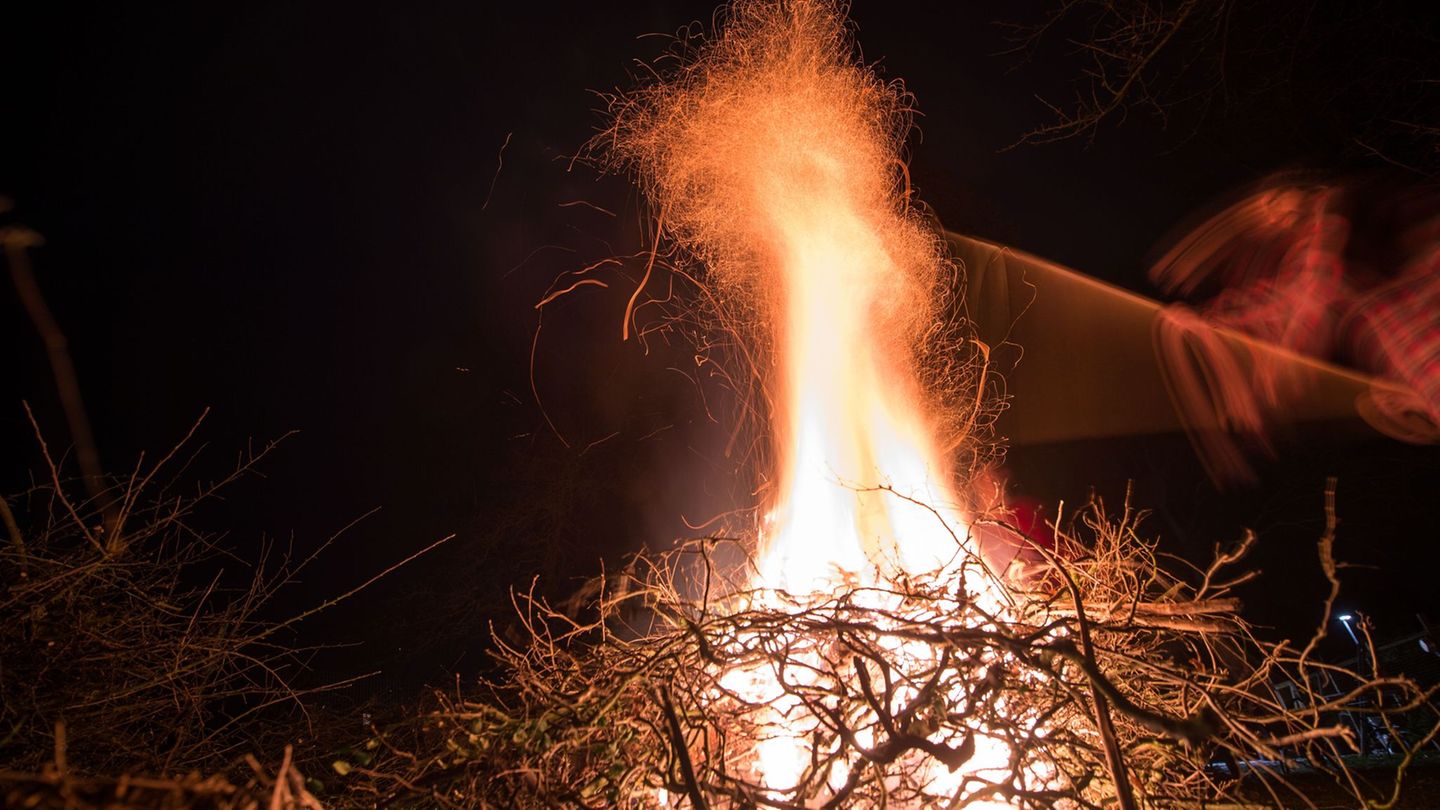 Ausnahmeregelungen für das Verbrennen von Gartenabfällen werden in MV teils großzügig ausgelegt. Damit soll in Zukunft Schluss s