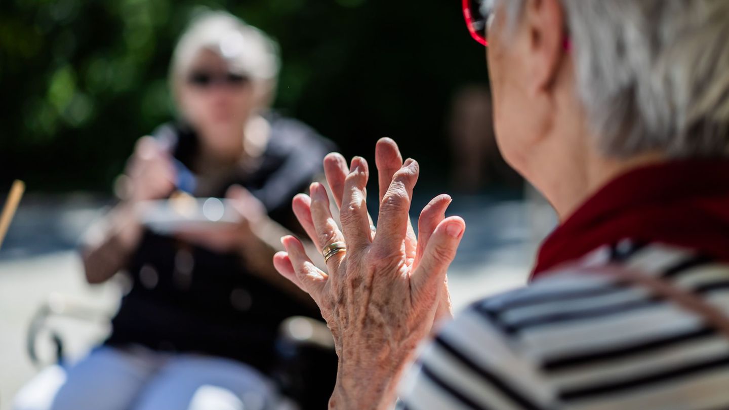 Klimawandel: Mehr Hitzetage in Berlin - Ältere sind besonders gefährdet