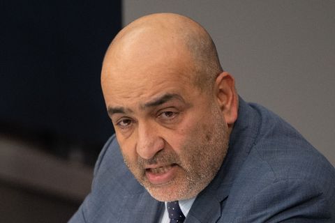 Omid Nouripour, Bundestagsvizepräsident und Grünen-Abgeordneter aus Frankfurt, wurde in Teheran geboren. (Archivbild) Foto: Alic