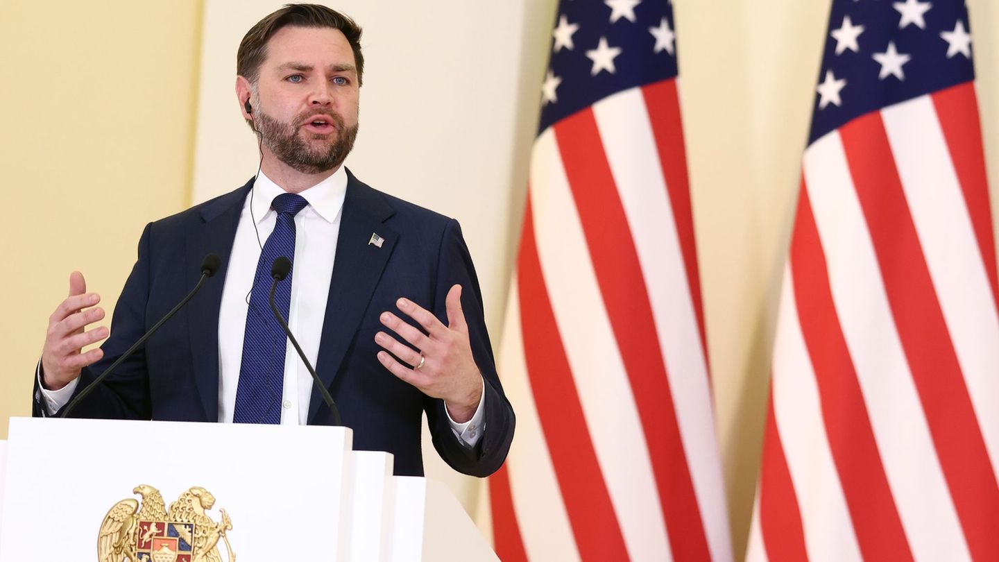 Die Frage nach einem Machtwechsel im Iran ist nach Darstellung von US-Vizepräsident JD Vance nebensächlich. (Archivbild) Foto: K